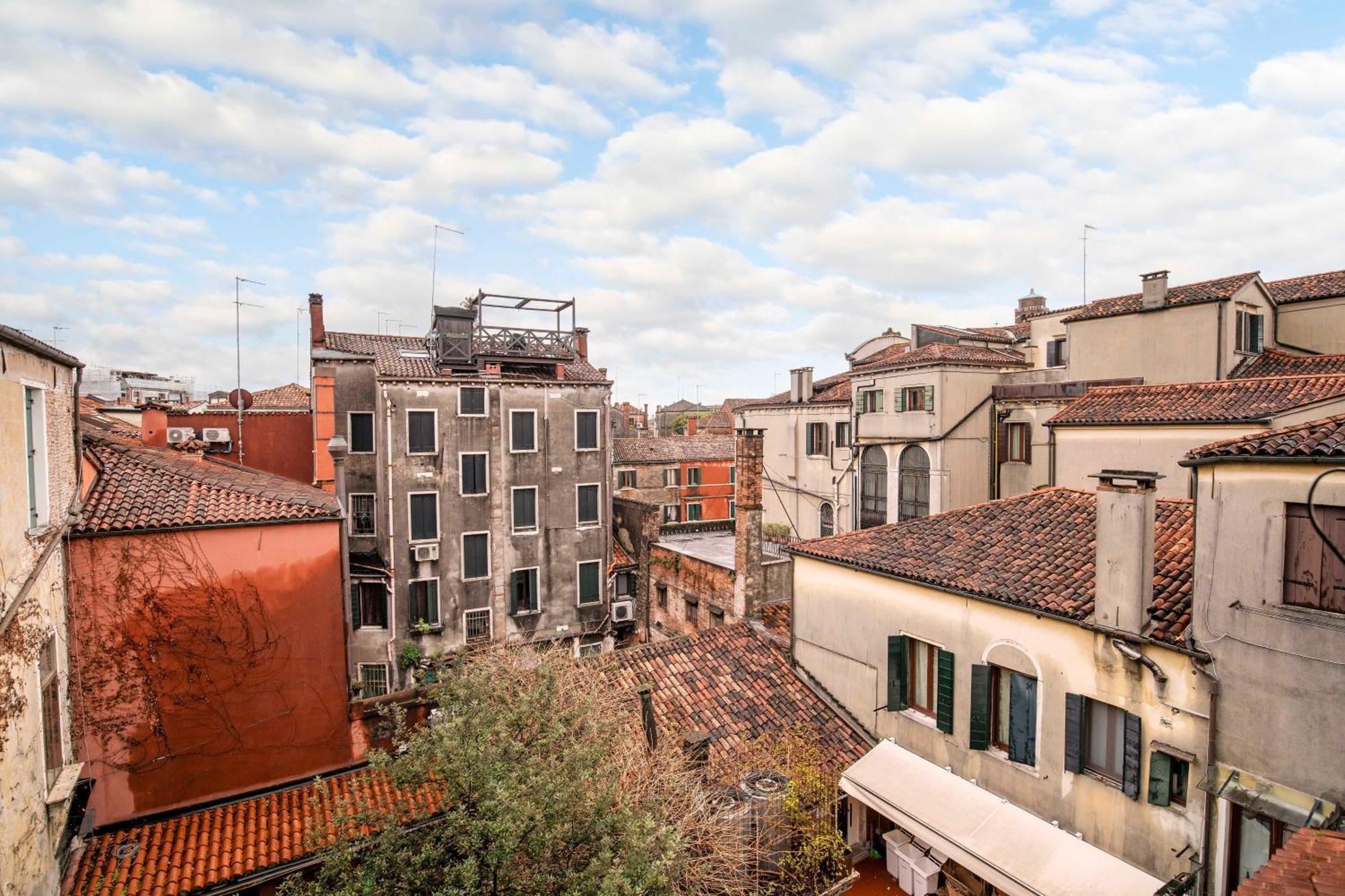 Vivaldi Suites R&R Venice Exterior photo