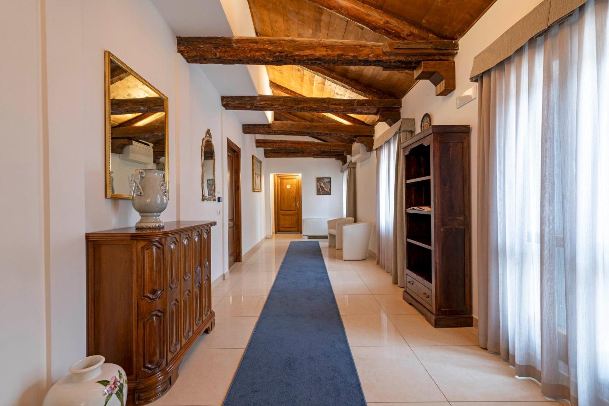 Vivaldi Suites R&R Venice Exterior photo