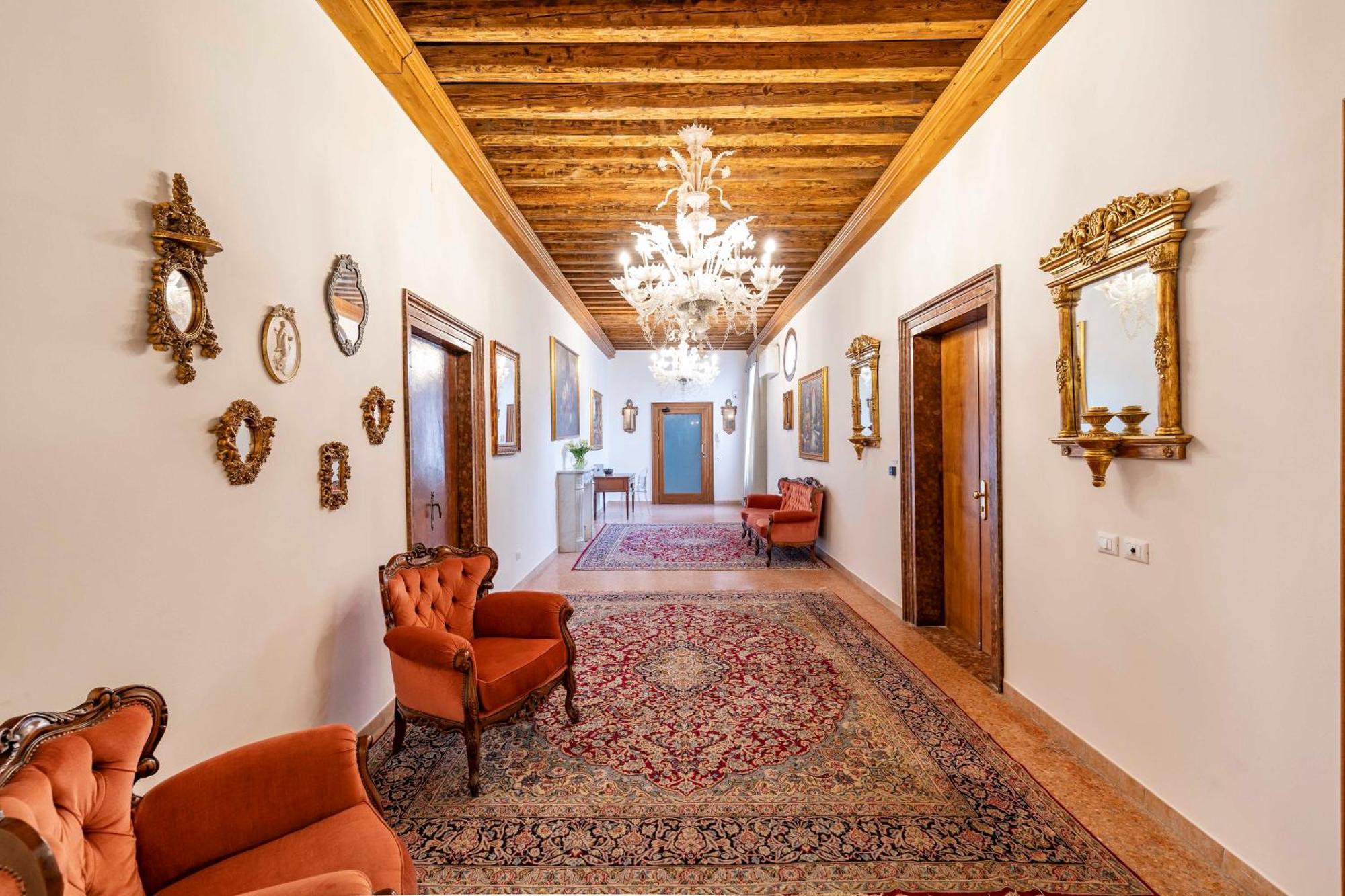 Vivaldi Suites R&R Venice Exterior photo