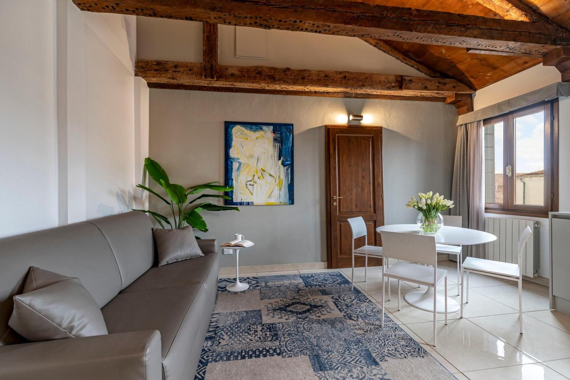 Vivaldi Suites R&R Venice Exterior photo