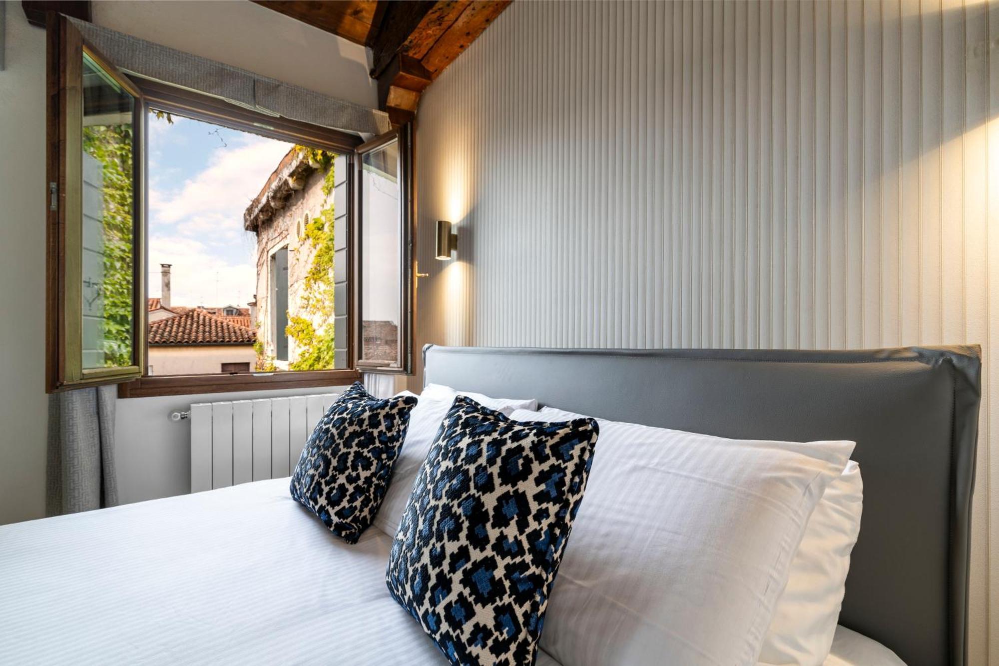 Vivaldi Suites R&R Venice Exterior photo